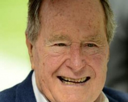 Джордж Буш попал в больницу в тяжелом состоянии