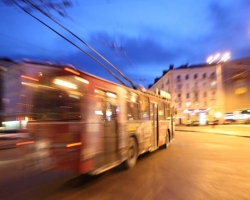 Пьяный троллейбус рассекал по улицам Киева